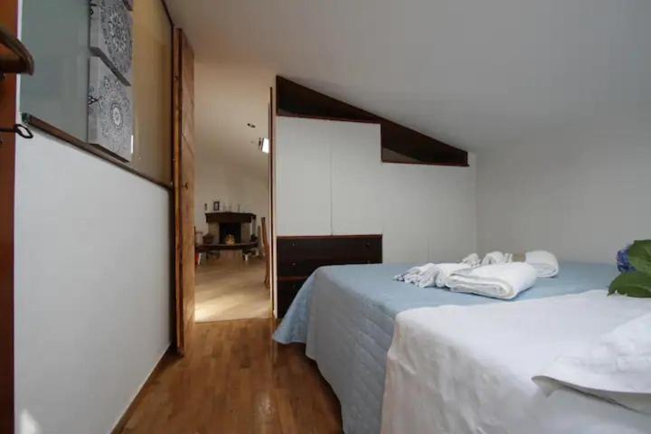 Accogliente Mansarda Nel Cuore Dell Antica Livorno Apartment Exterior photo